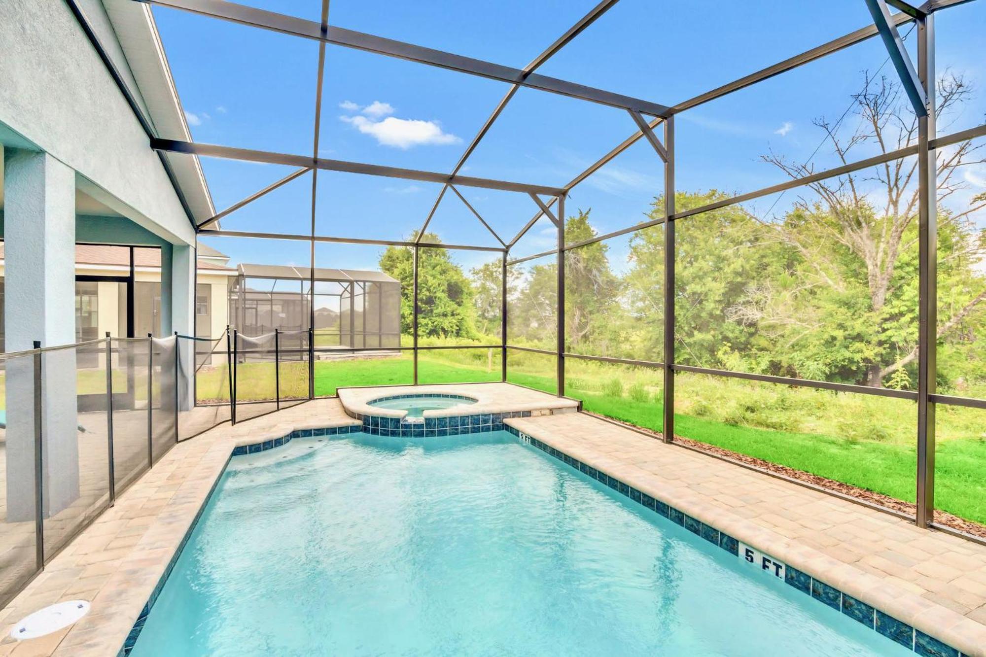 Stunning Rare Lake Front 7Br Holiday Home - Sleeps 14 - Pool, Hot Tub, & Games! Orlando Zewnętrze zdjęcie
